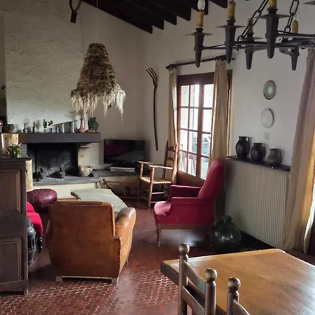 Maison 8 Pers, Vue & Montagne, Piscine, Tennis Holiday home
